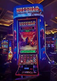 Kontrol permainan Dragon Hatch Antarmuka permainan dengan tombol putar dan pengatur taruhan